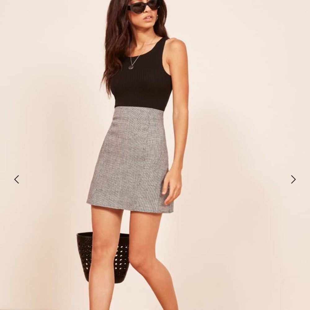 COPY - Reformation Amelie Skirt in size 2